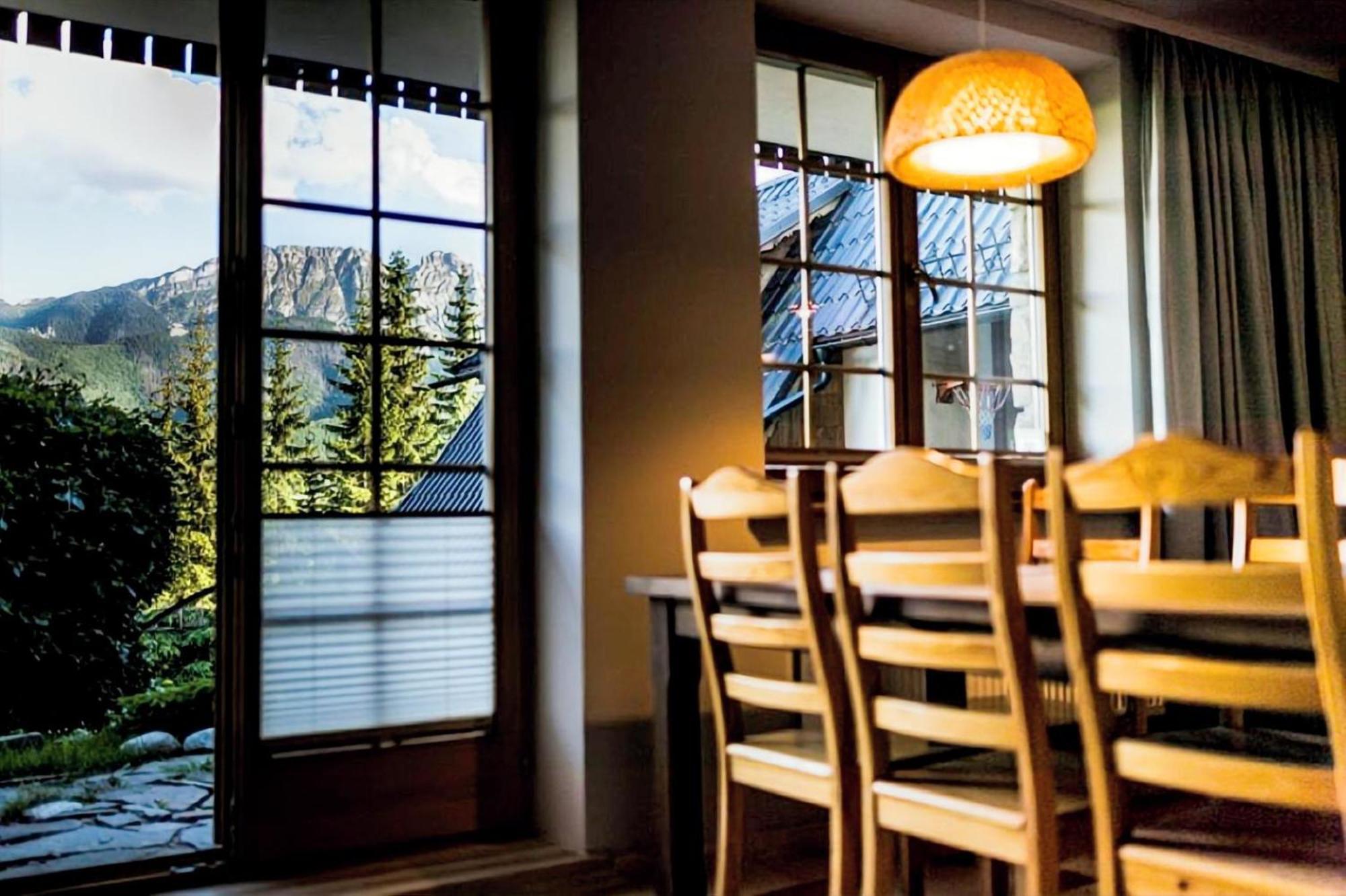 Two-Bedroom Apartment Mountain View