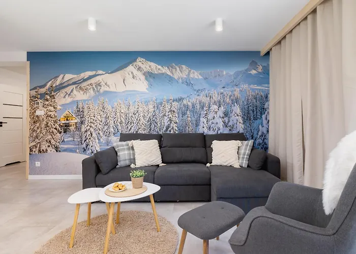 Luxury Salwatorianska s Mountain View By Renters Prestige
